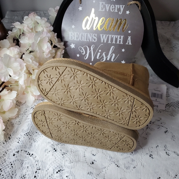 George Toddler Girls' Hug Boots - Tan sz 8 - Picture 3 of 4